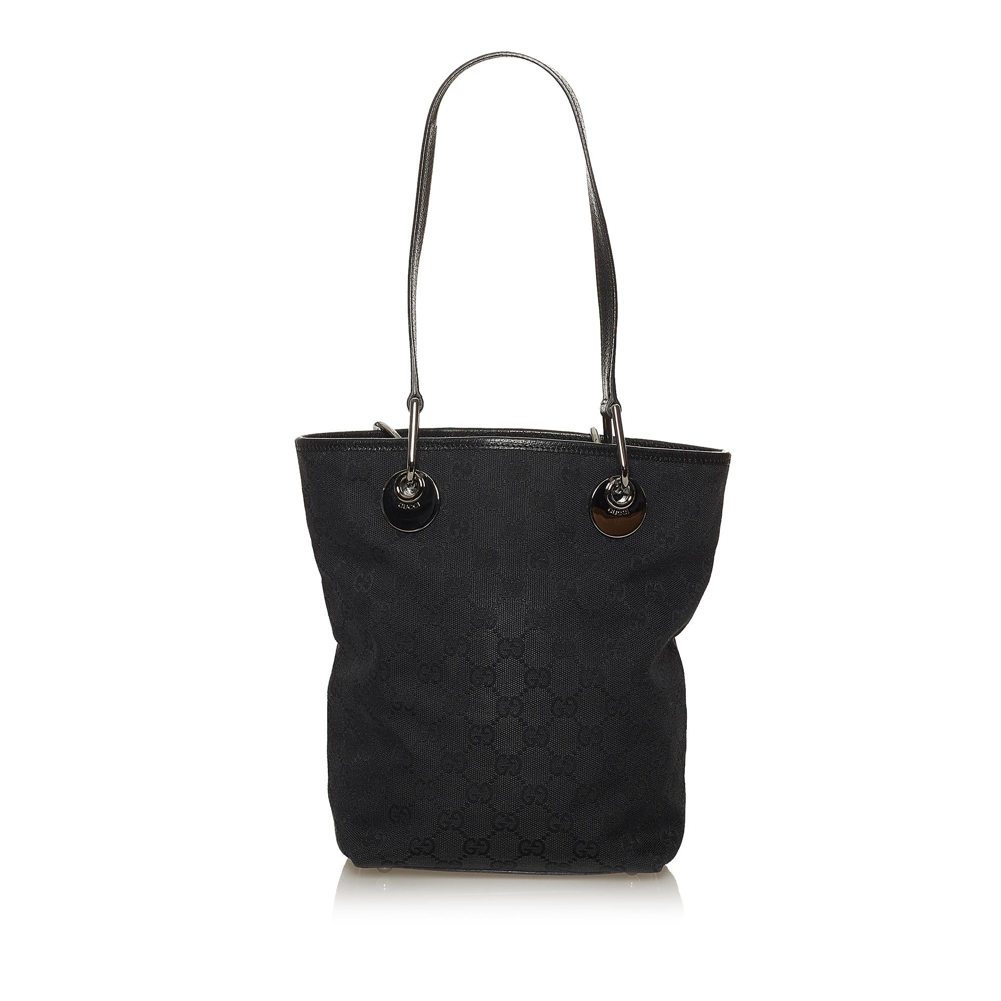 Gucci GG Canvas Eclipse Shoulder Bag (SHG-28440)