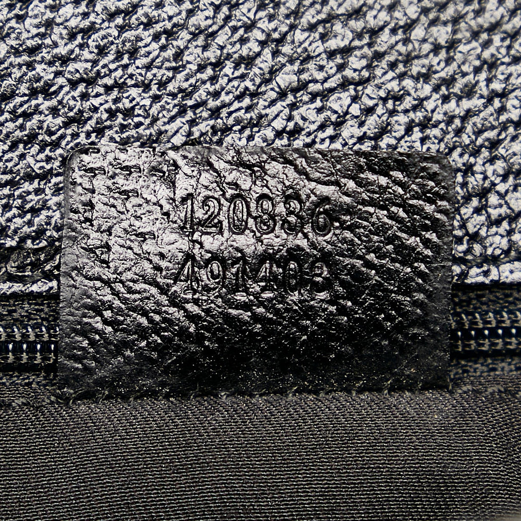 Gucci GG Canvas Eclipse Shoulder Bag (SHG-29035)