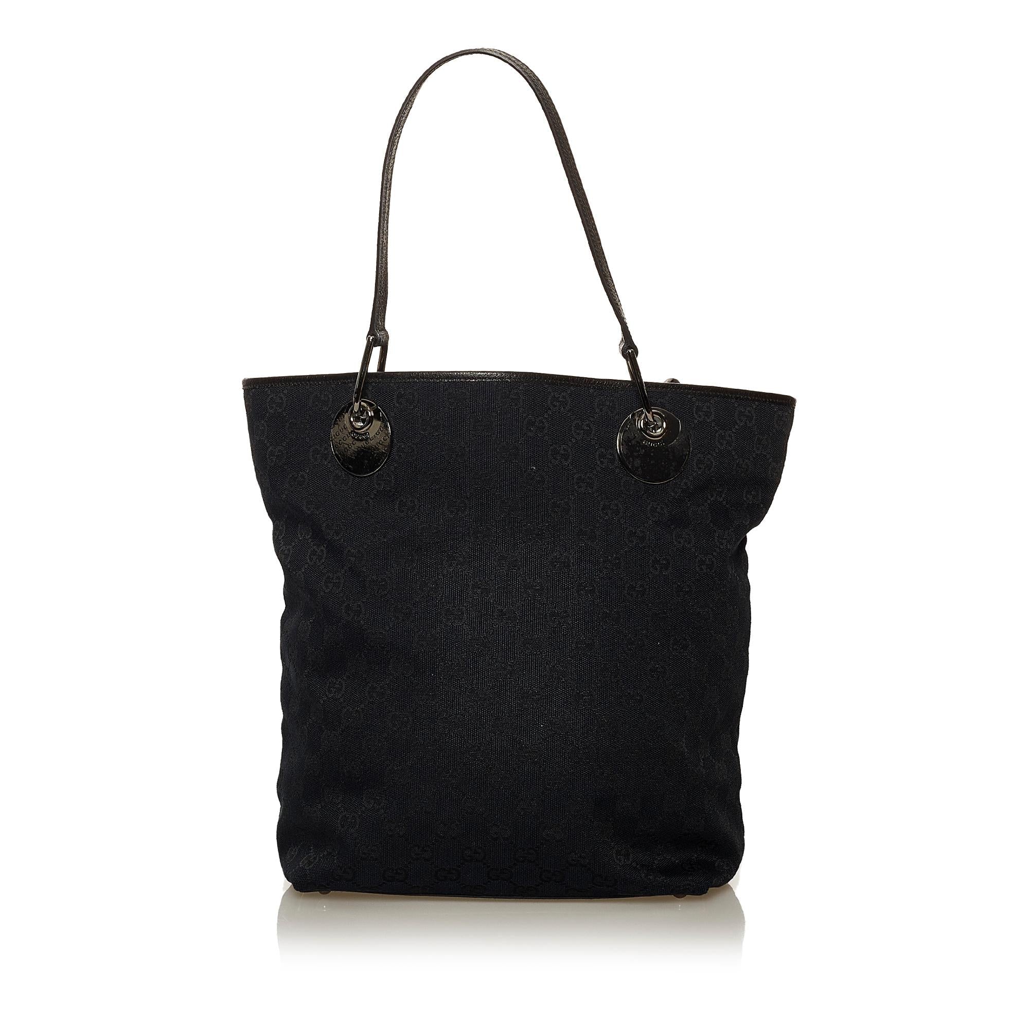 Gucci GG Canvas Eclipse Shoulder Bag (SHG-29035)