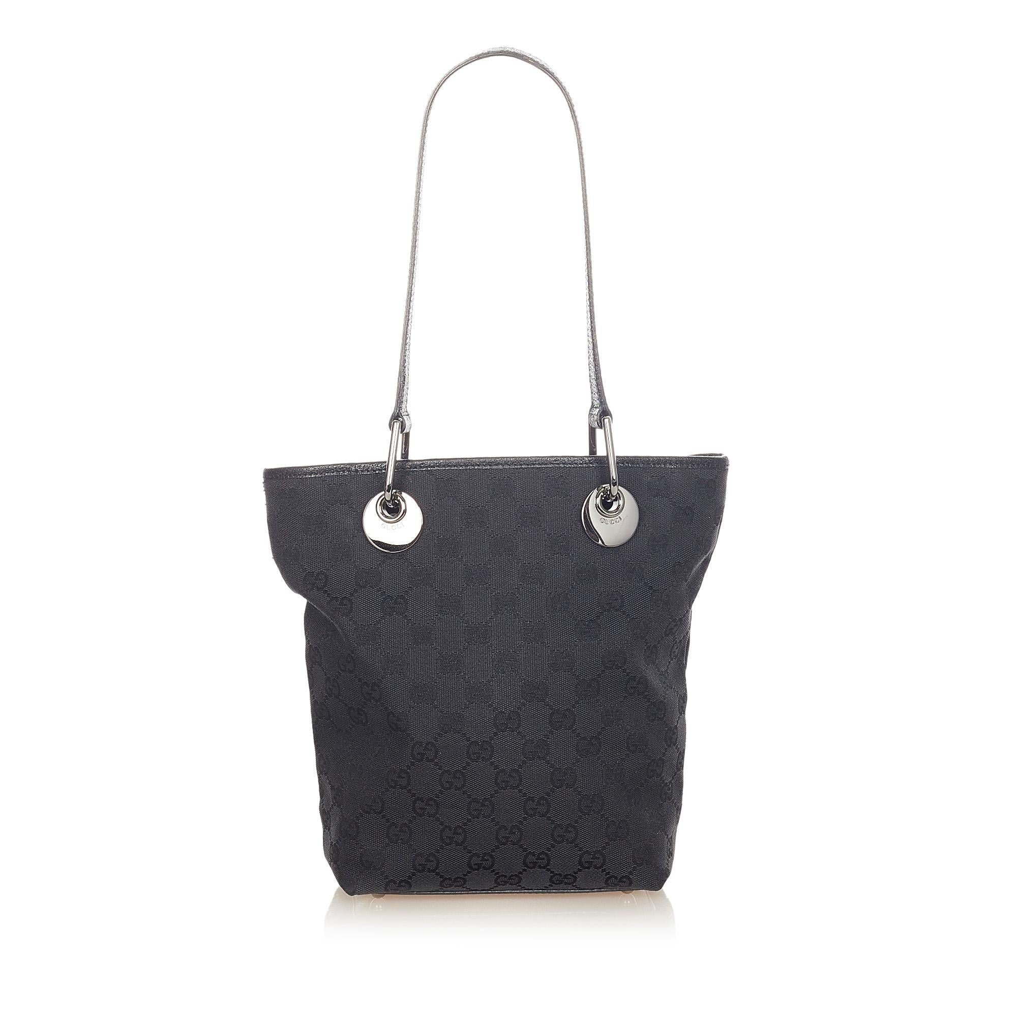 Gucci GG Canvas Eclipse Shoulder Bag (SHG-31654)
