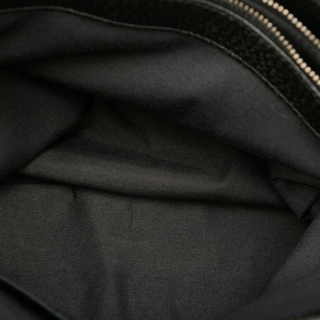 Gucci GG Canvas Eclipse Shoulder Bag (SHG-31969)