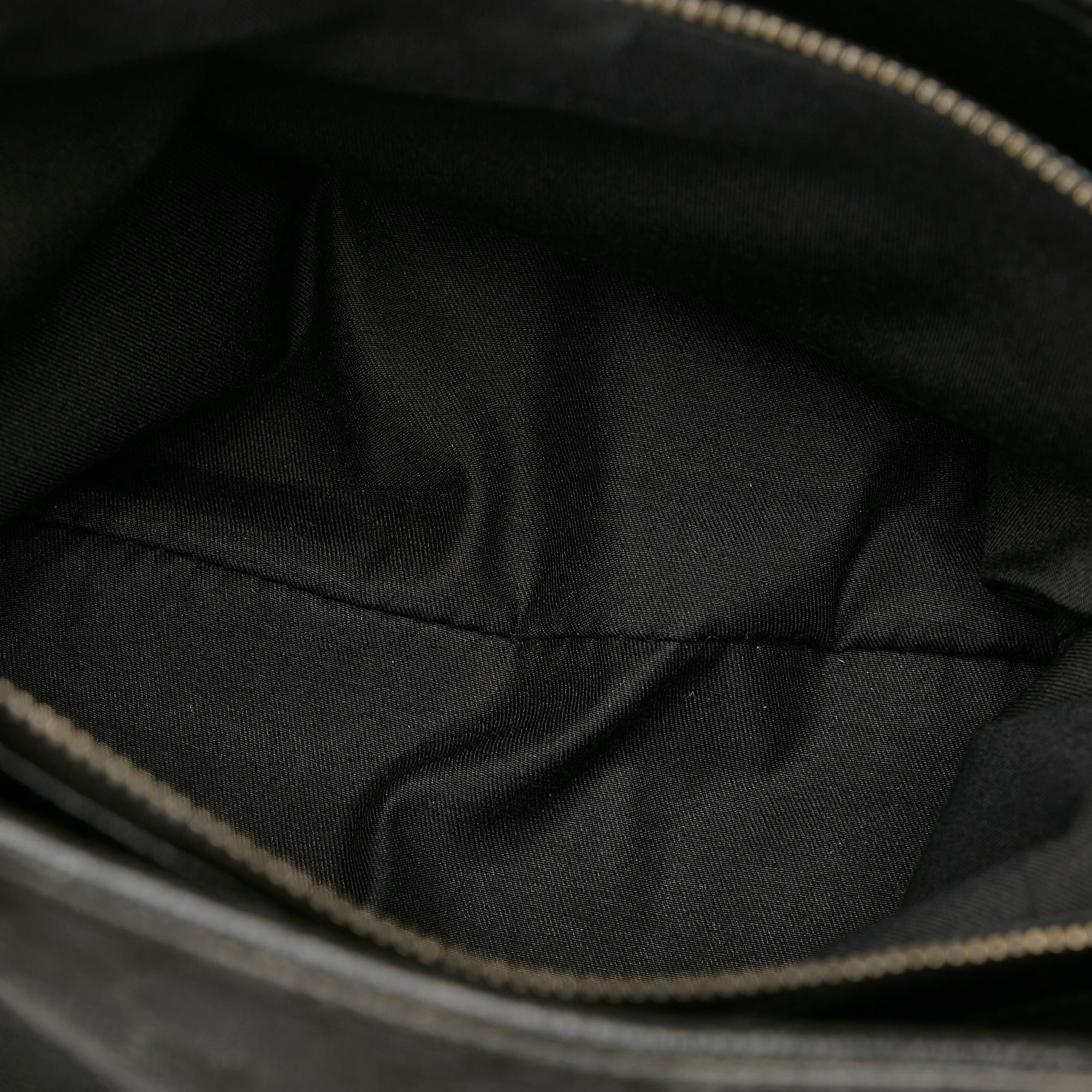 Gucci GG Canvas Eclipse Shoulder Bag (SHG-31969)
