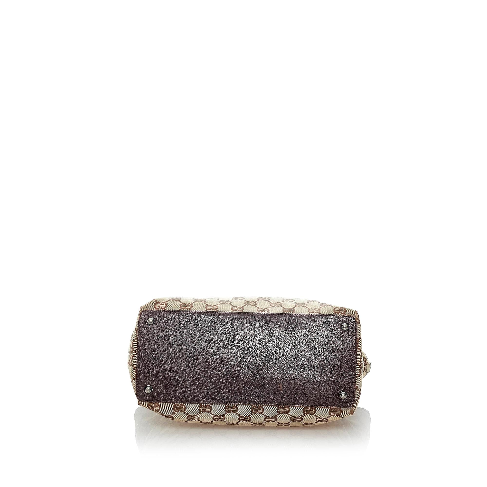 Gucci GG Canvas Eclipse Shoulder Bag (SHG-32066)
