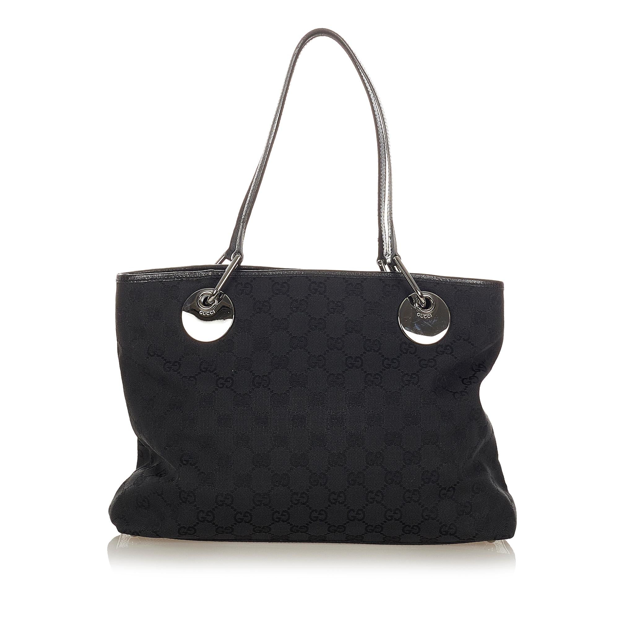 Gucci GG Canvas Eclipse Shoulder Bag (SHG-34023)