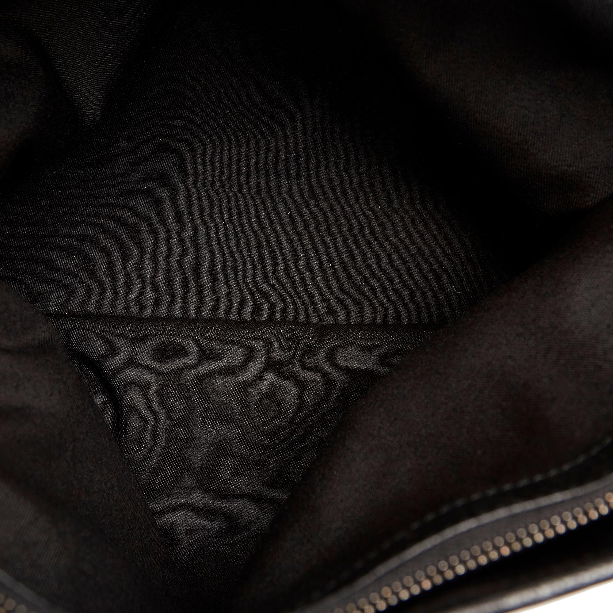 Gucci GG Canvas Eclipse Shoulder Bag (SHG-34023)