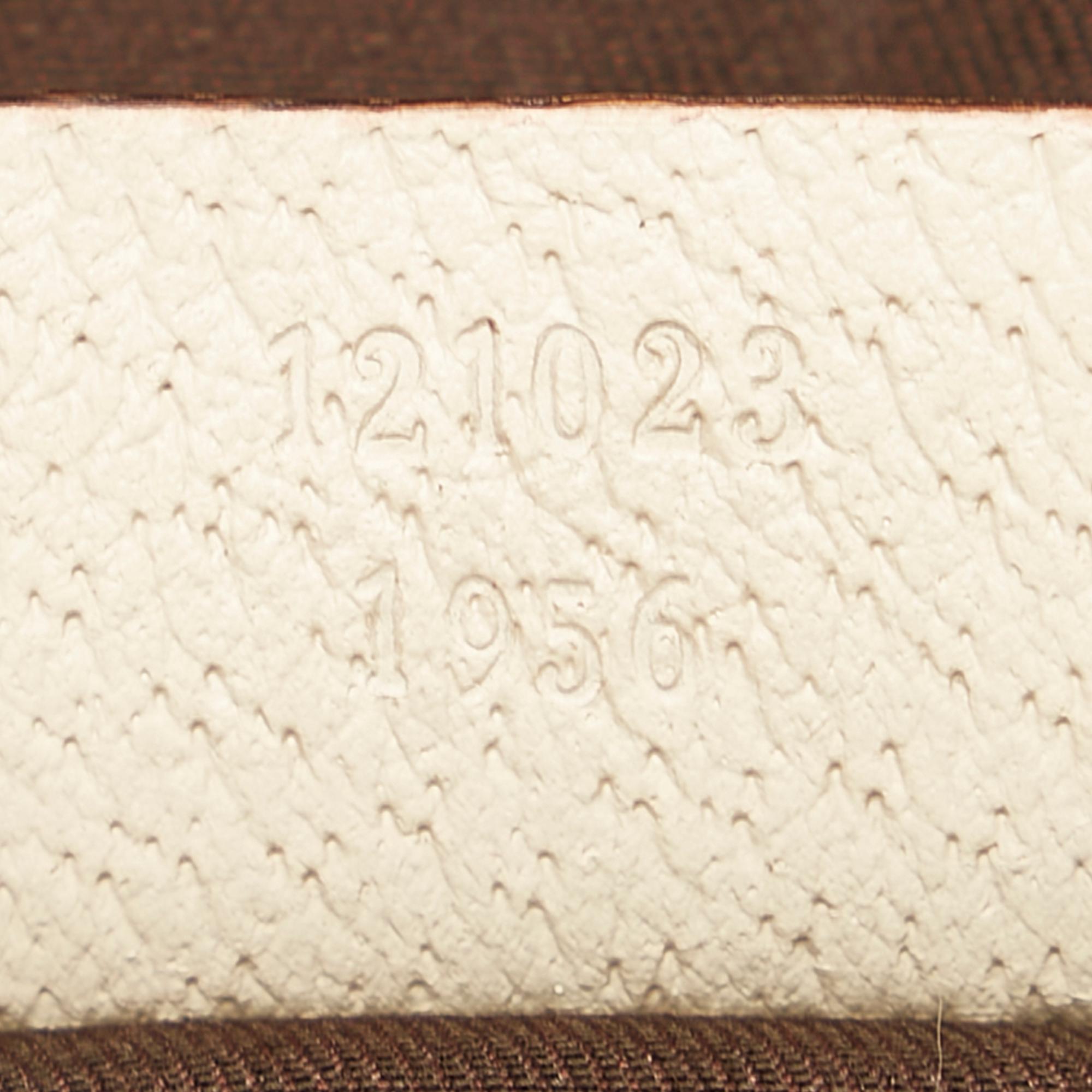 Gucci GG Canvas Eclipse Shoulder Bag (SHG-34061)