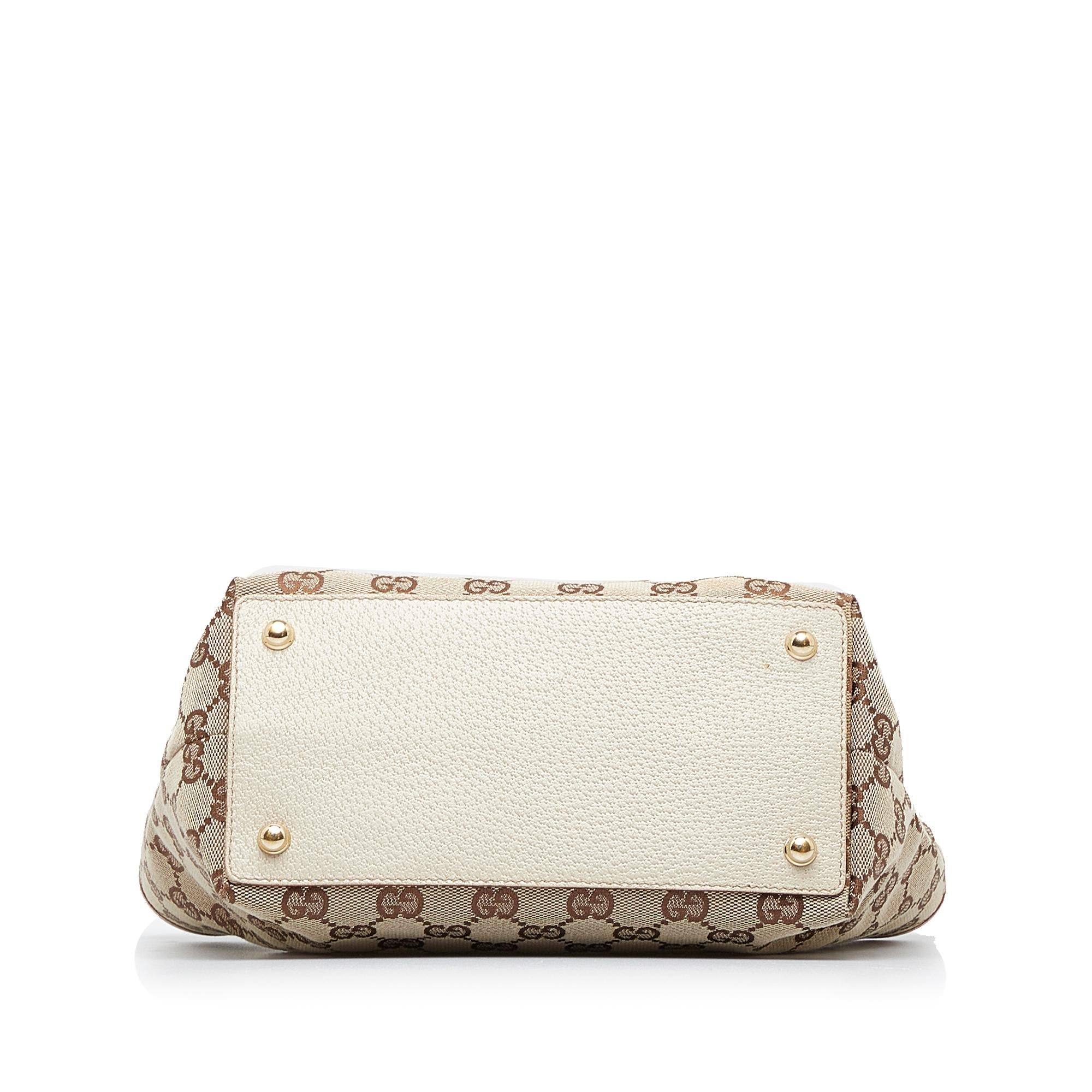 Gucci GG Canvas Eclipse Shoulder Bag (SHG-lWXVX7)