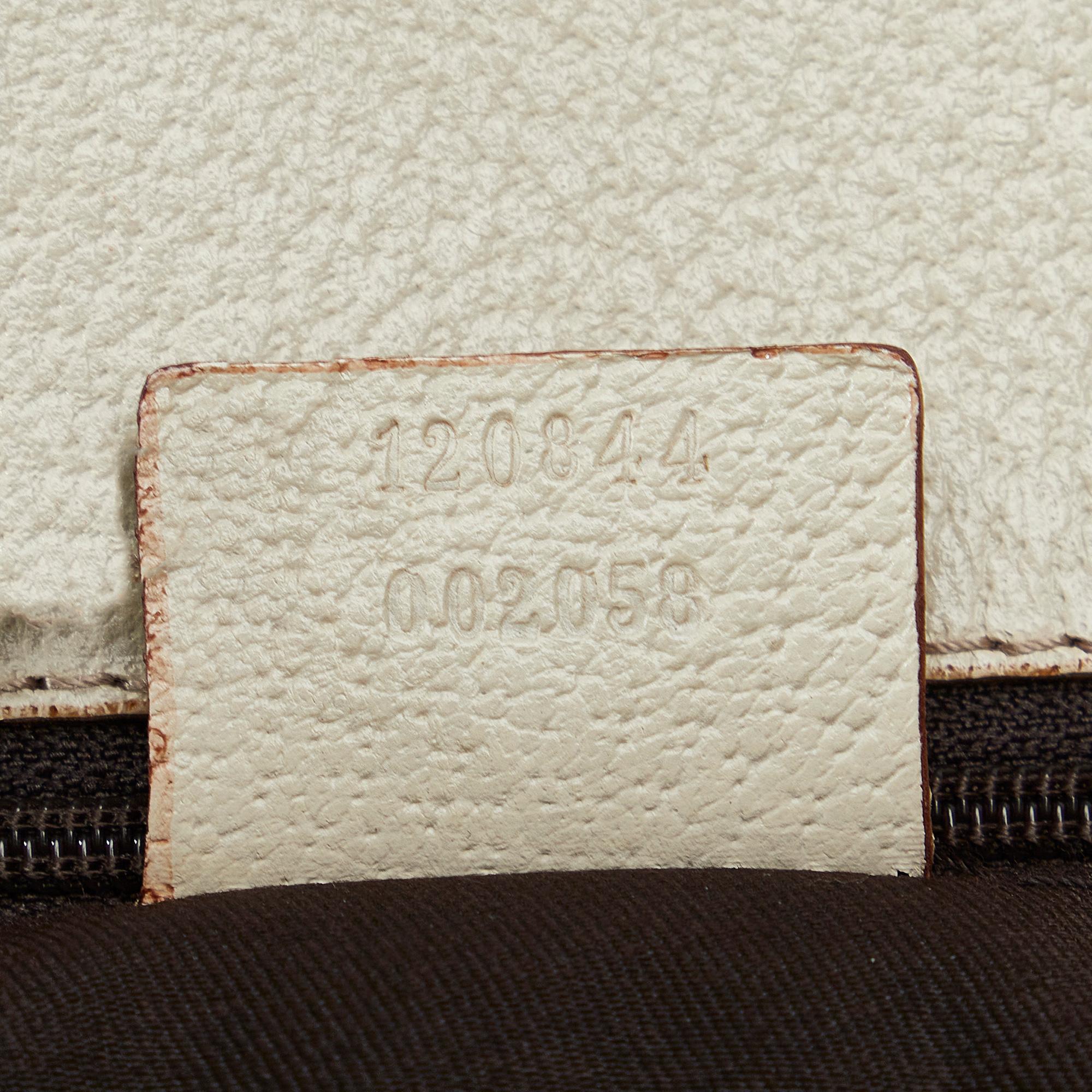 Gucci GG Canvas Eclipse Shoulder Bag (SHG-lWXVX7)