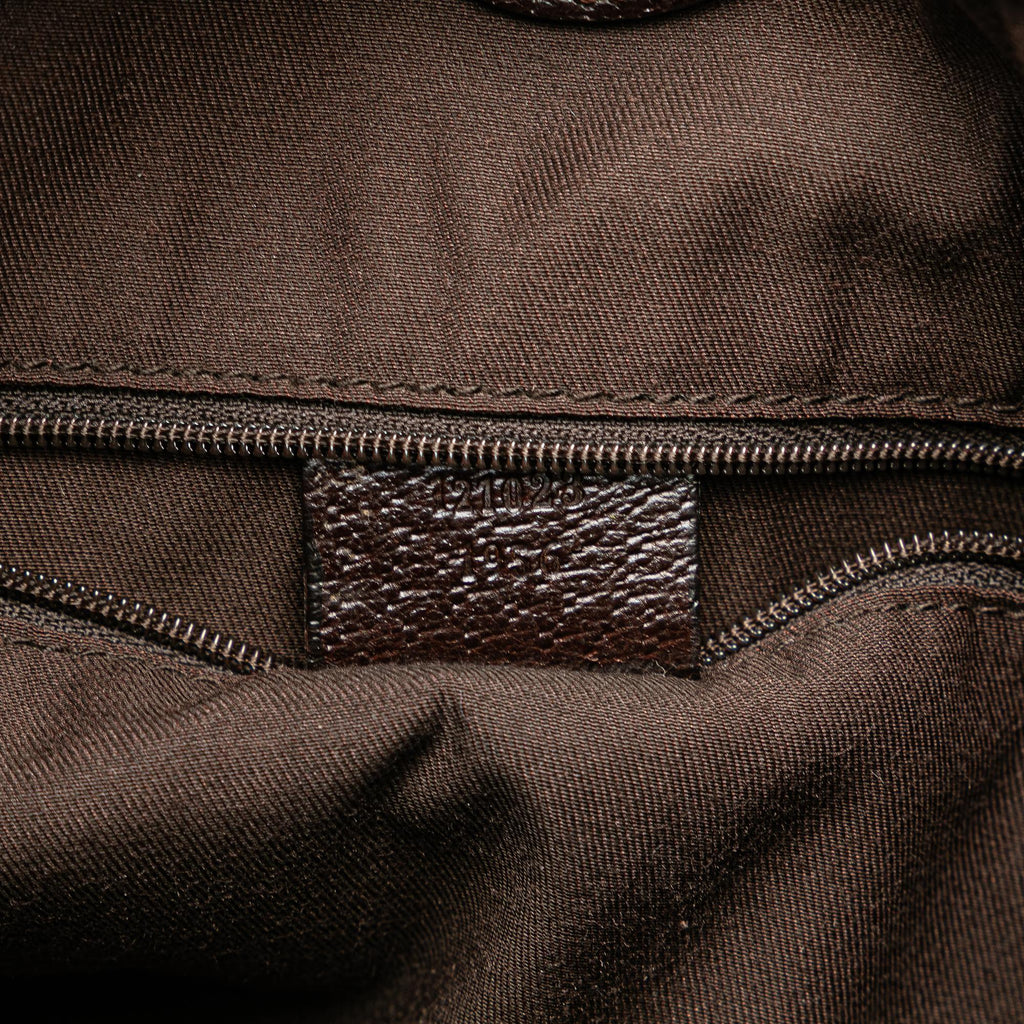 Gucci GG Canvas Eclipse Shoulder Bag (SHG-MVXroO)