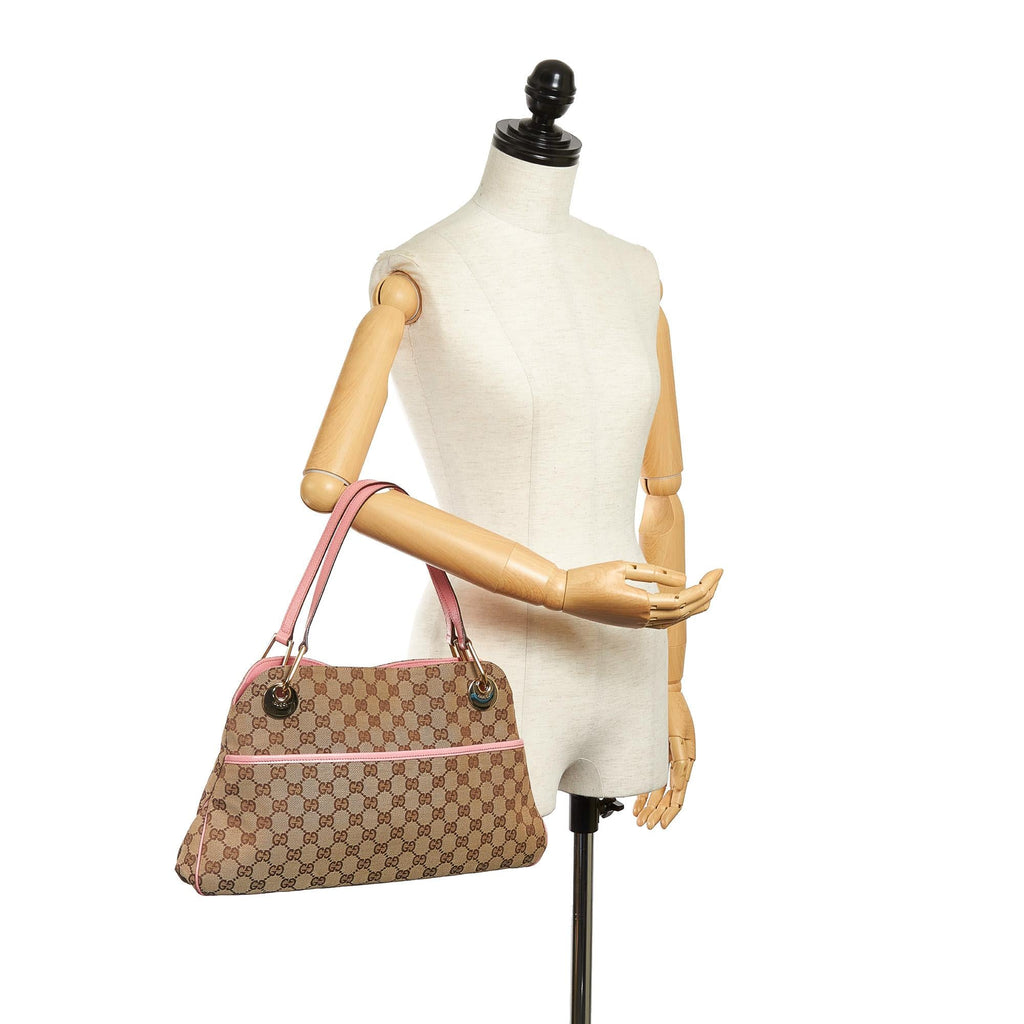 Gucci GG Canvas Eclipse Tote Bag (SHG-34149)