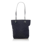 Gucci GG Canvas Eclipse Tote (SHG-31155)