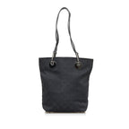 Gucci GG Canvas Eclipse Tote (SHG-Uv4jl1)