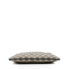 Gucci GG Canvas Flat Messenger Bag (SHF-KV7N6r)