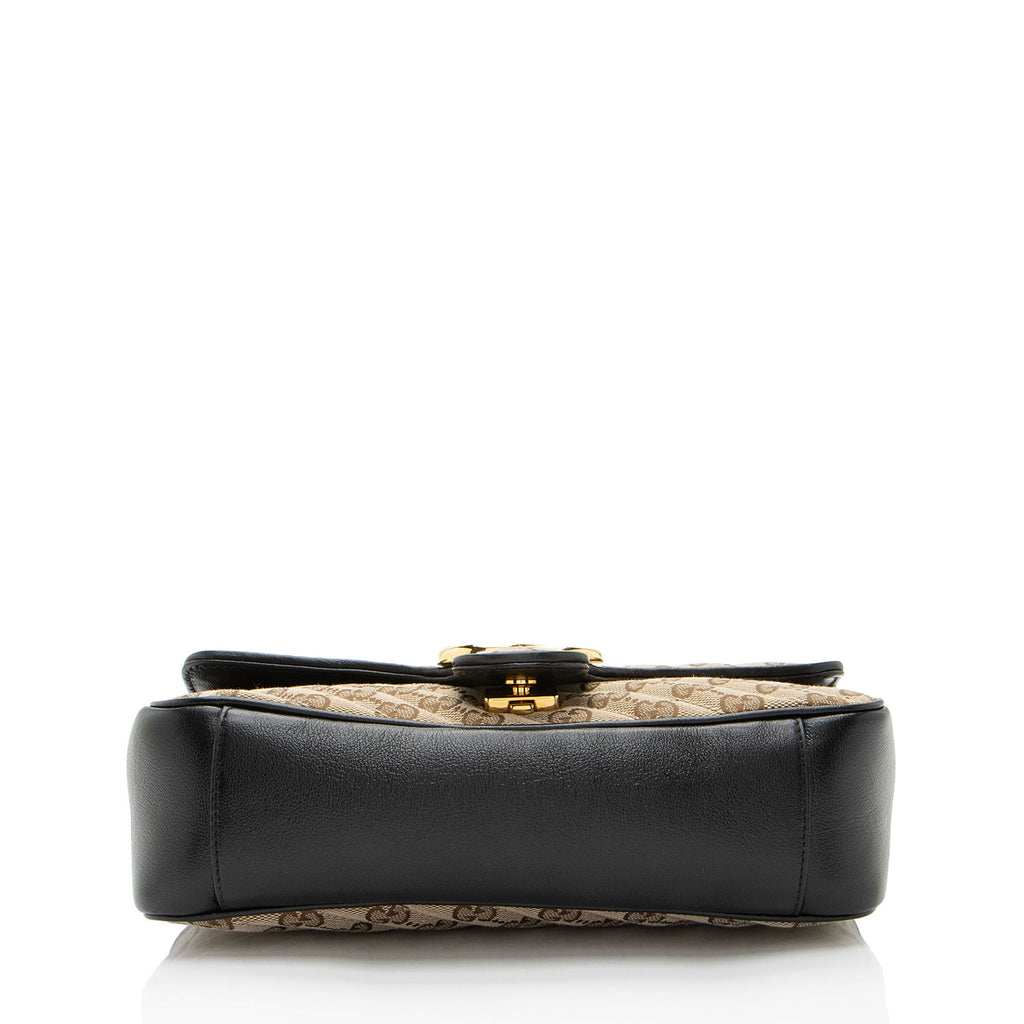 Gucci GG Canvas GG Marmont Small Flap Shoulder Bag (SHF-gUhUoV)