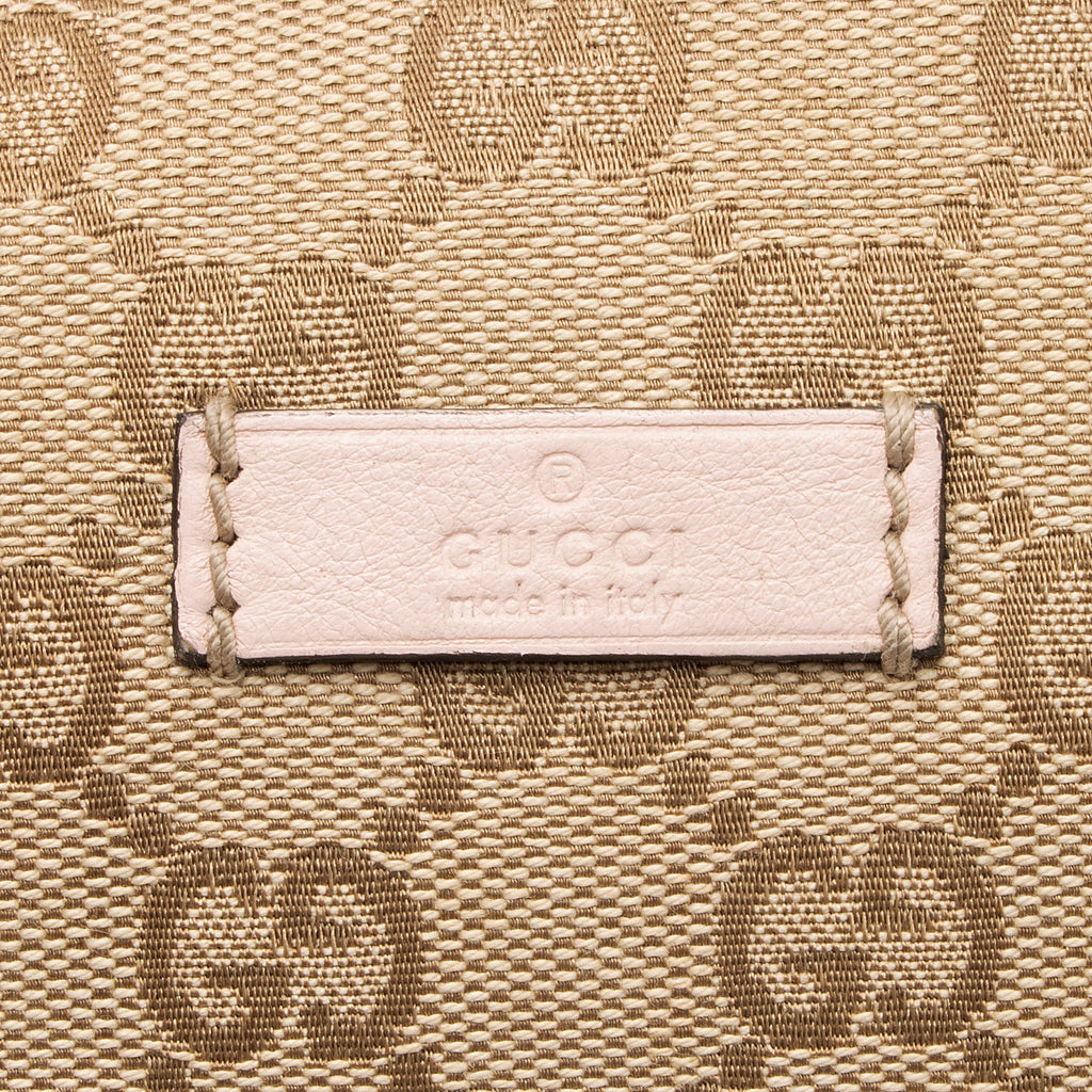 Gucci GG Canvas Half Moon Medium Messenger Bag (SHF-3lgdQ3)