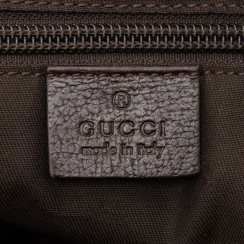 Gucci GG Canvas Half Moon Medium Messenger (SHF-JzXzNp)