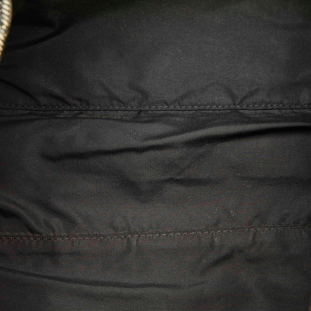 Gucci GG Canvas Handbag (SHG-19301)