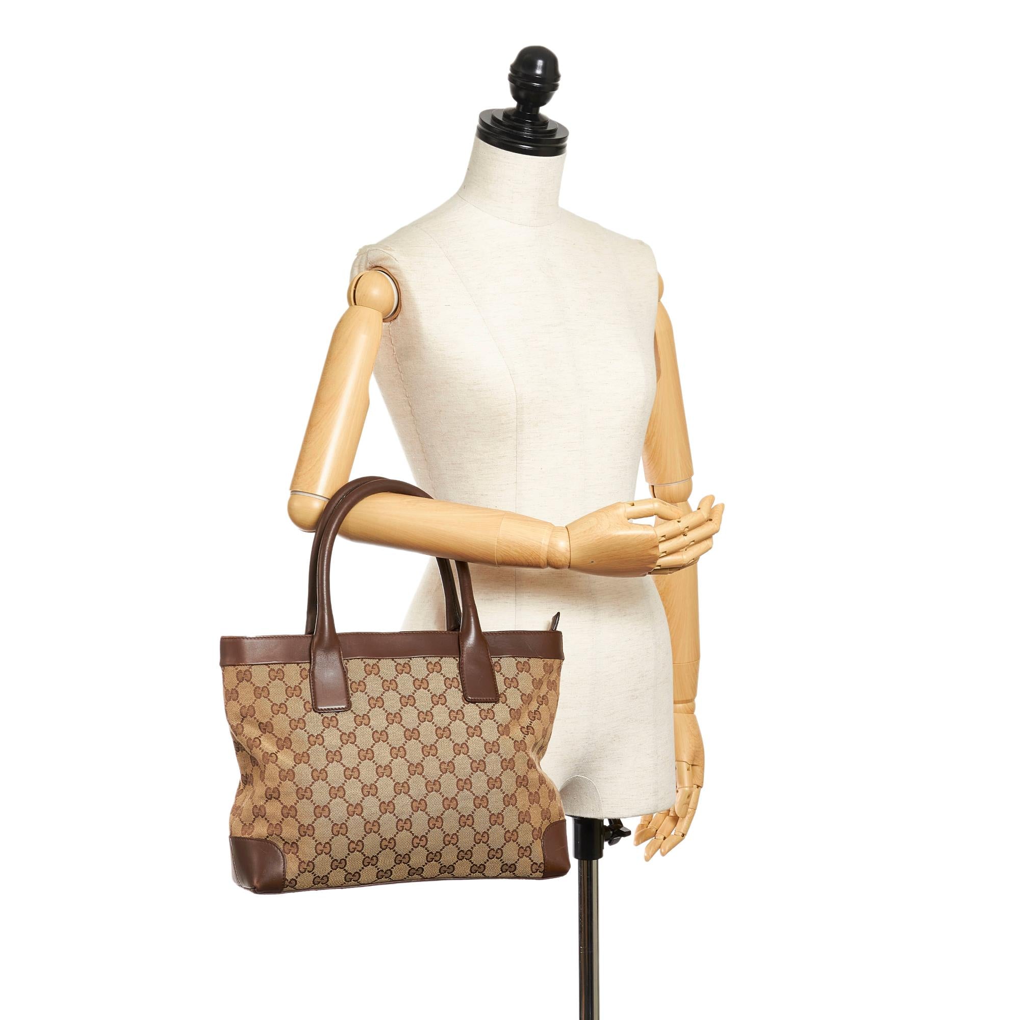 Gucci GG Canvas Handbag (SHG-32855)