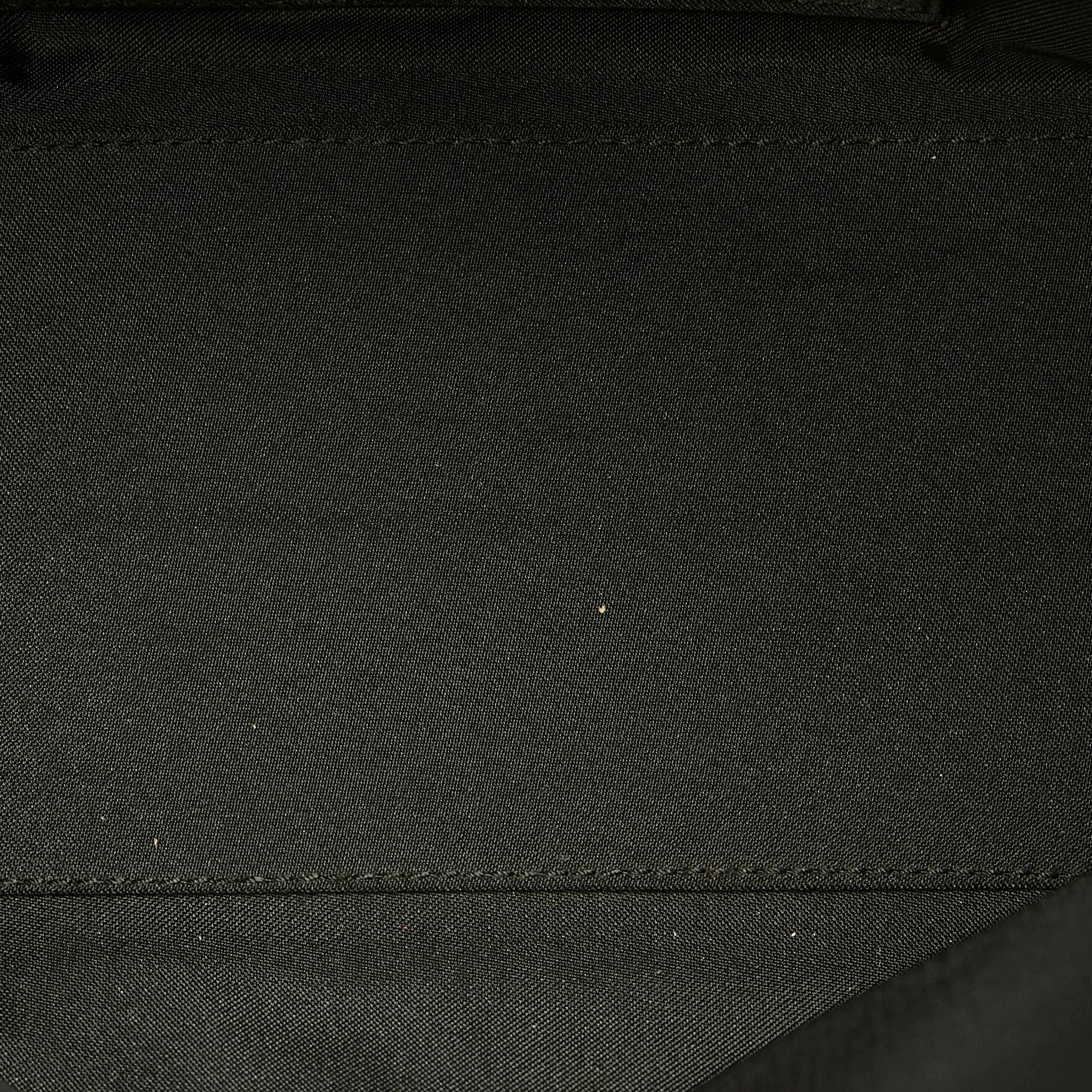 Gucci GG Canvas Handbag (SHG-32915)
