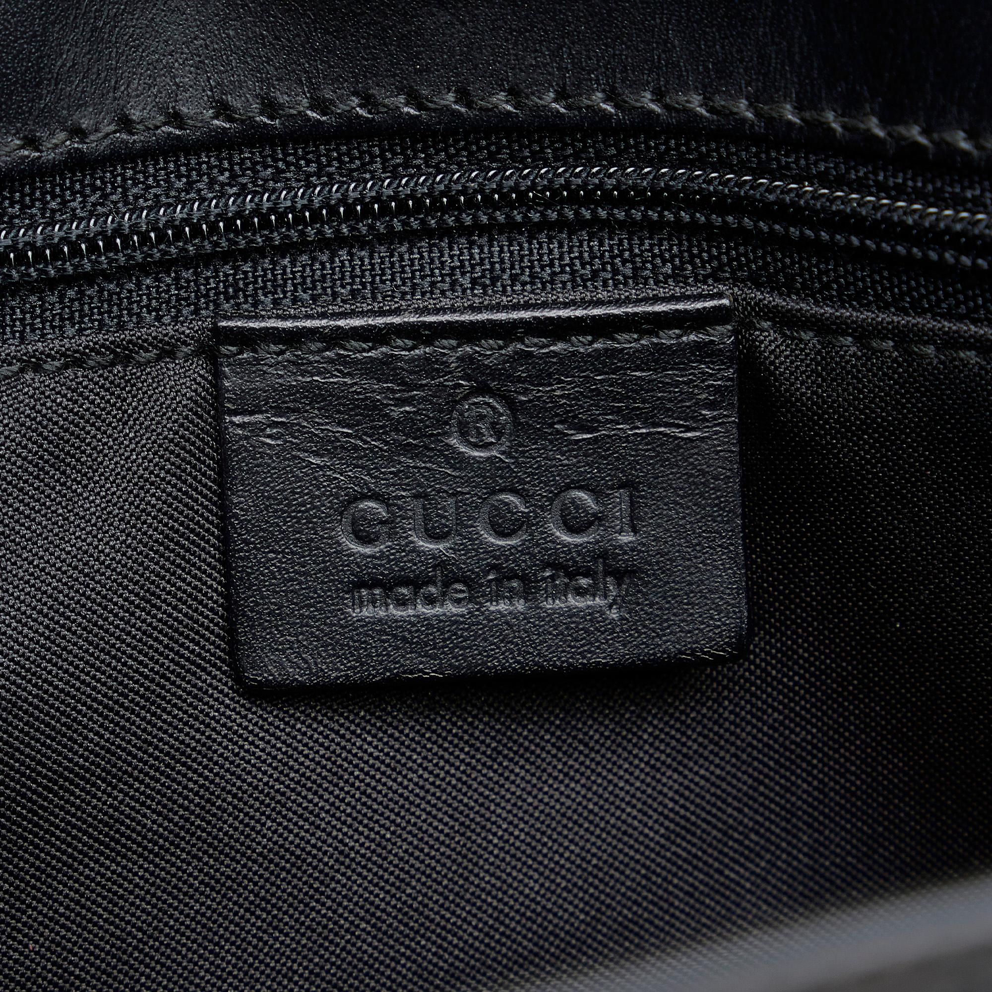 Gucci GG Canvas Handbag (SHG-uodAcB)