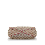 Gucci GG Canvas Handbag (SHG-3HRiME)