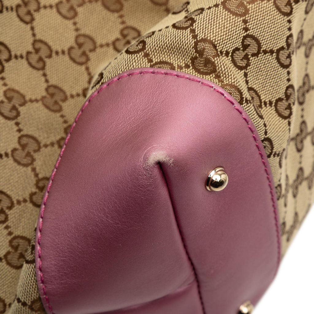 Gucci GG Canvas Heart Bit Shoulder Bag
