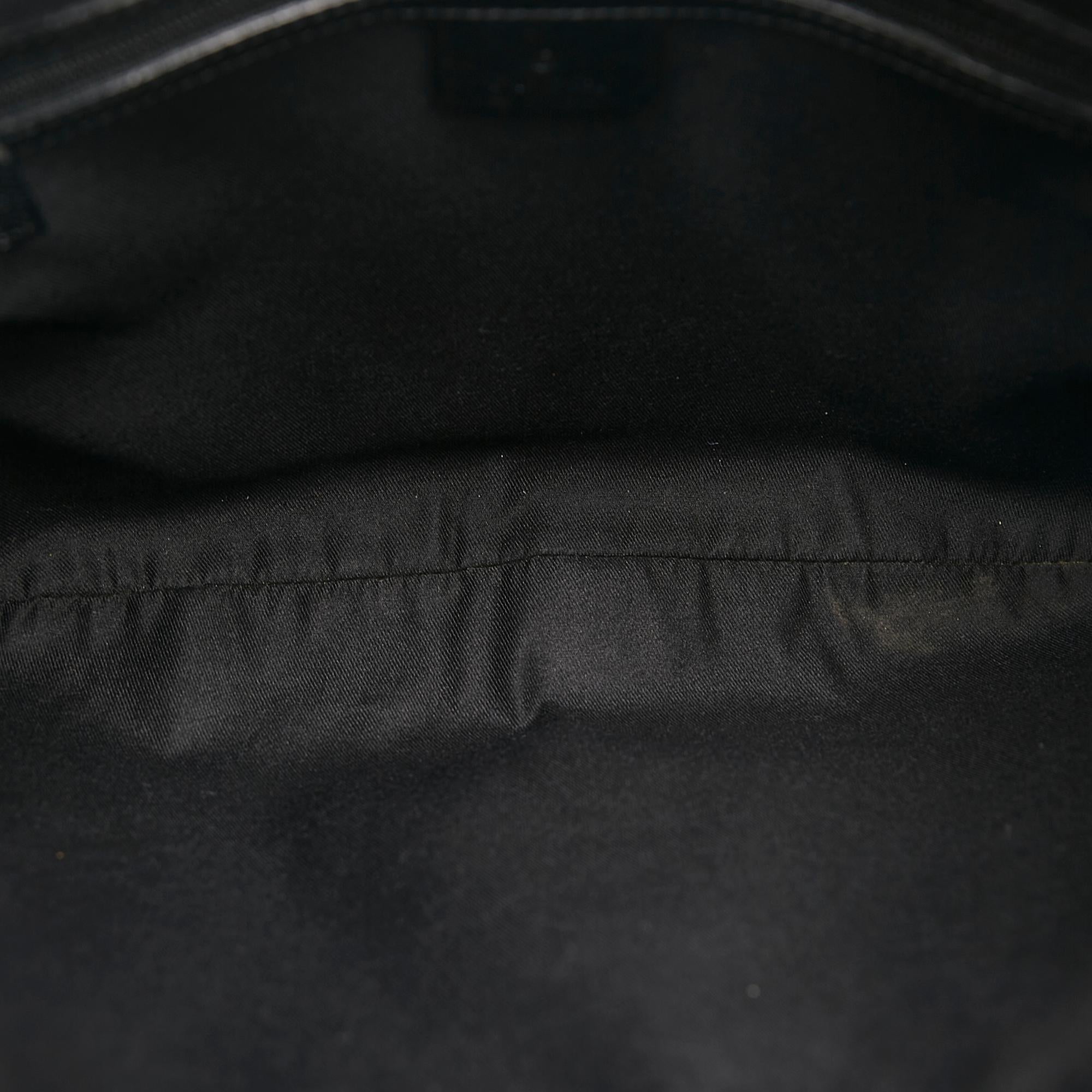 Gucci GG Canvas Hobo Bag (SHG-fpybPe)