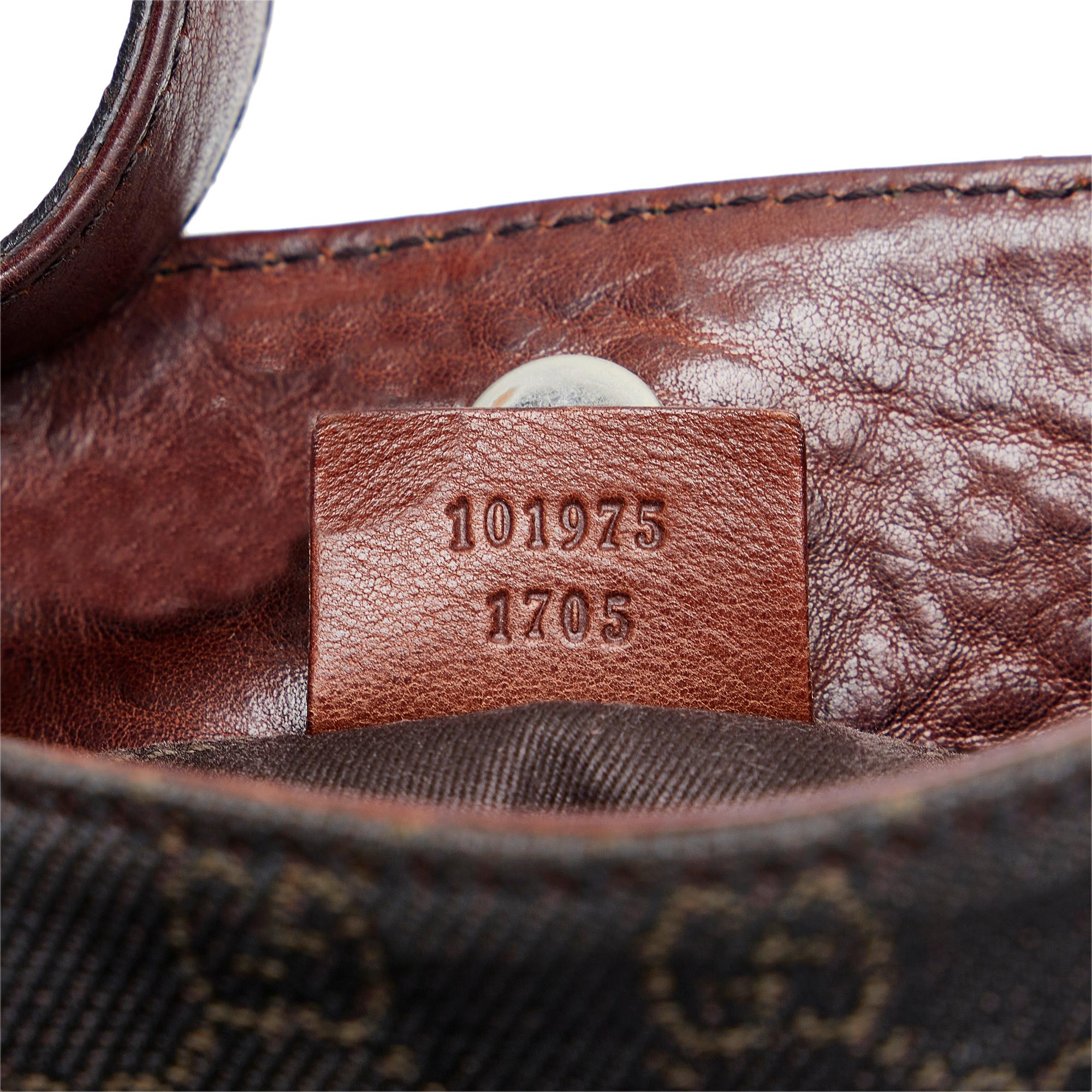 Gucci GG Canvas Horsebit Shoulder Bag (SHG-LWBer5)