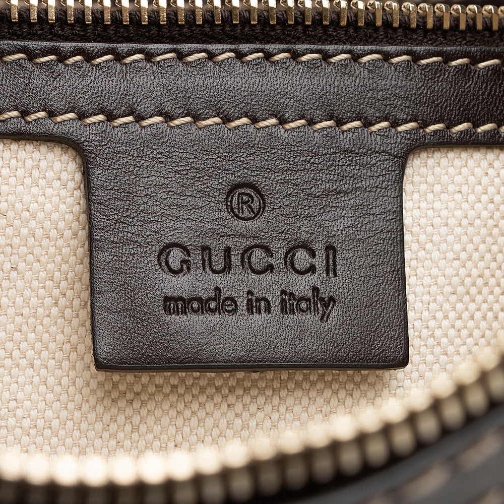Gucci GG Canvas Interlocking Heart Crossbody Bag (SHF-21469)
