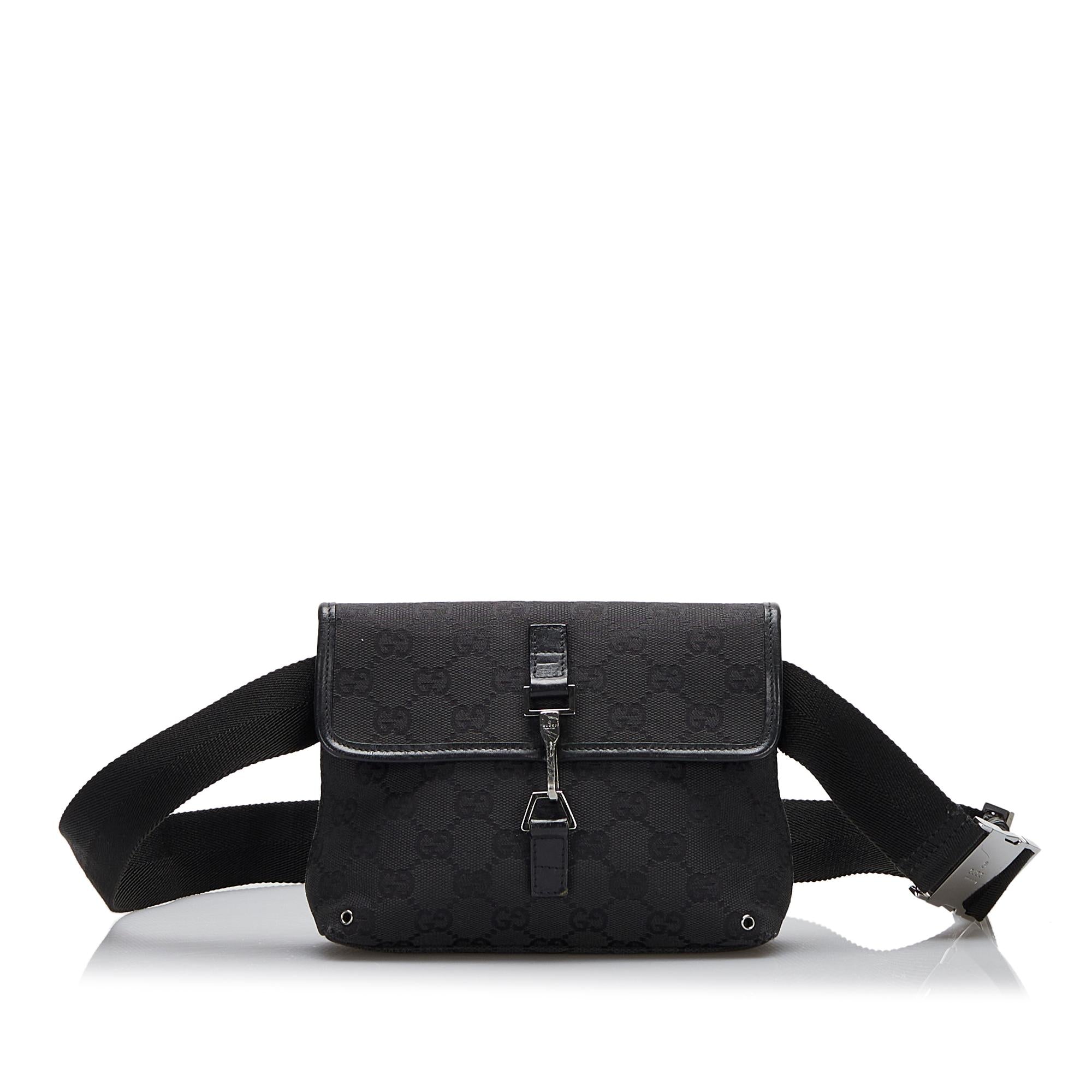 Gucci GG Canvas Jackie Belt Bag (SHG-lGAi8n)