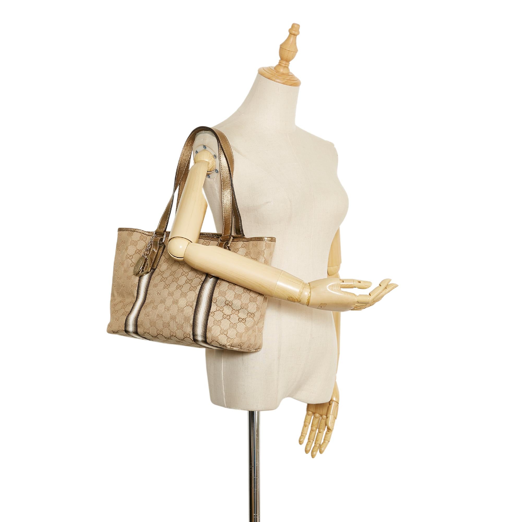 Gucci GG Canvas Jolicoeur Tote (SHG-lccp95)