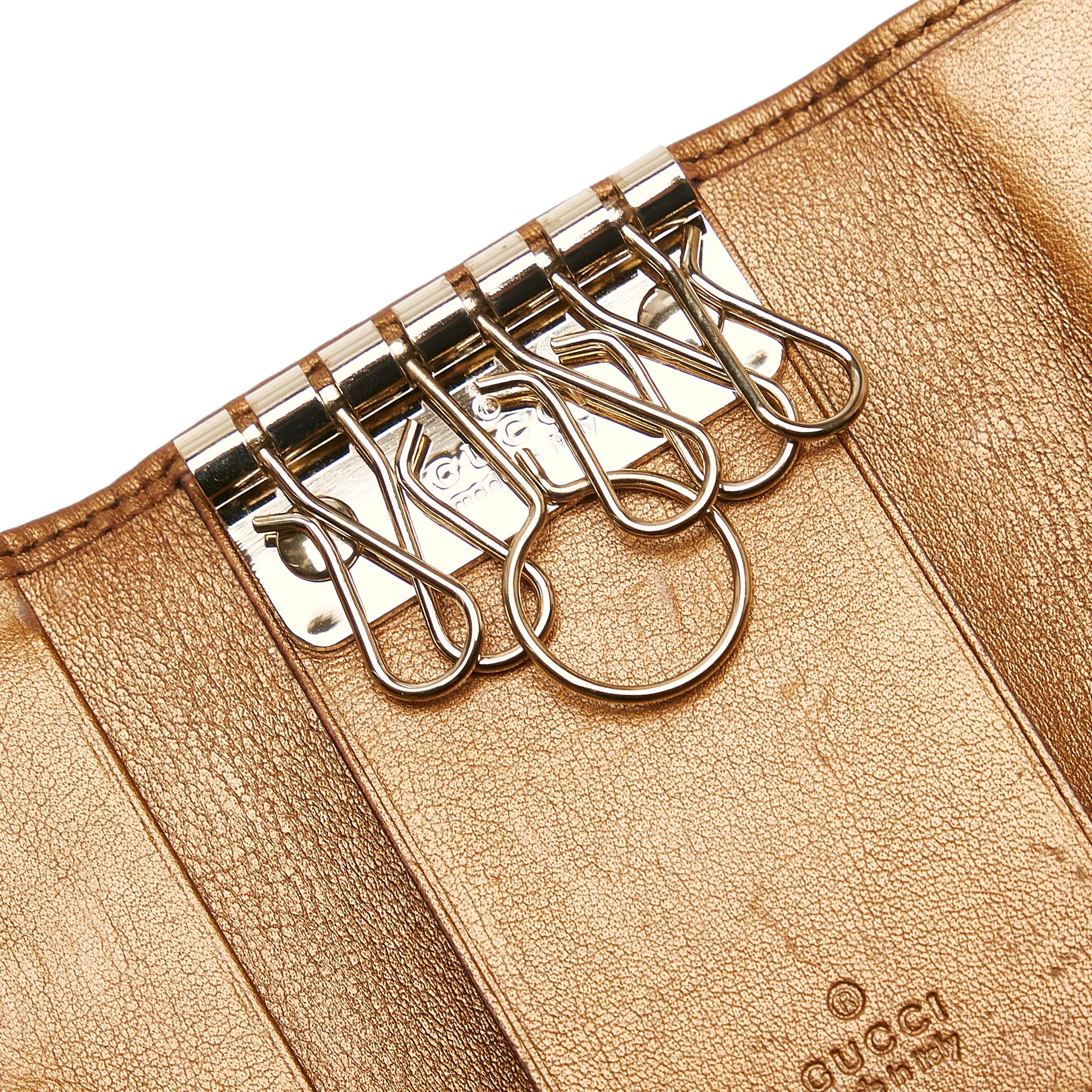 Gucci GG Canvas Key Holder (SHG-37778)