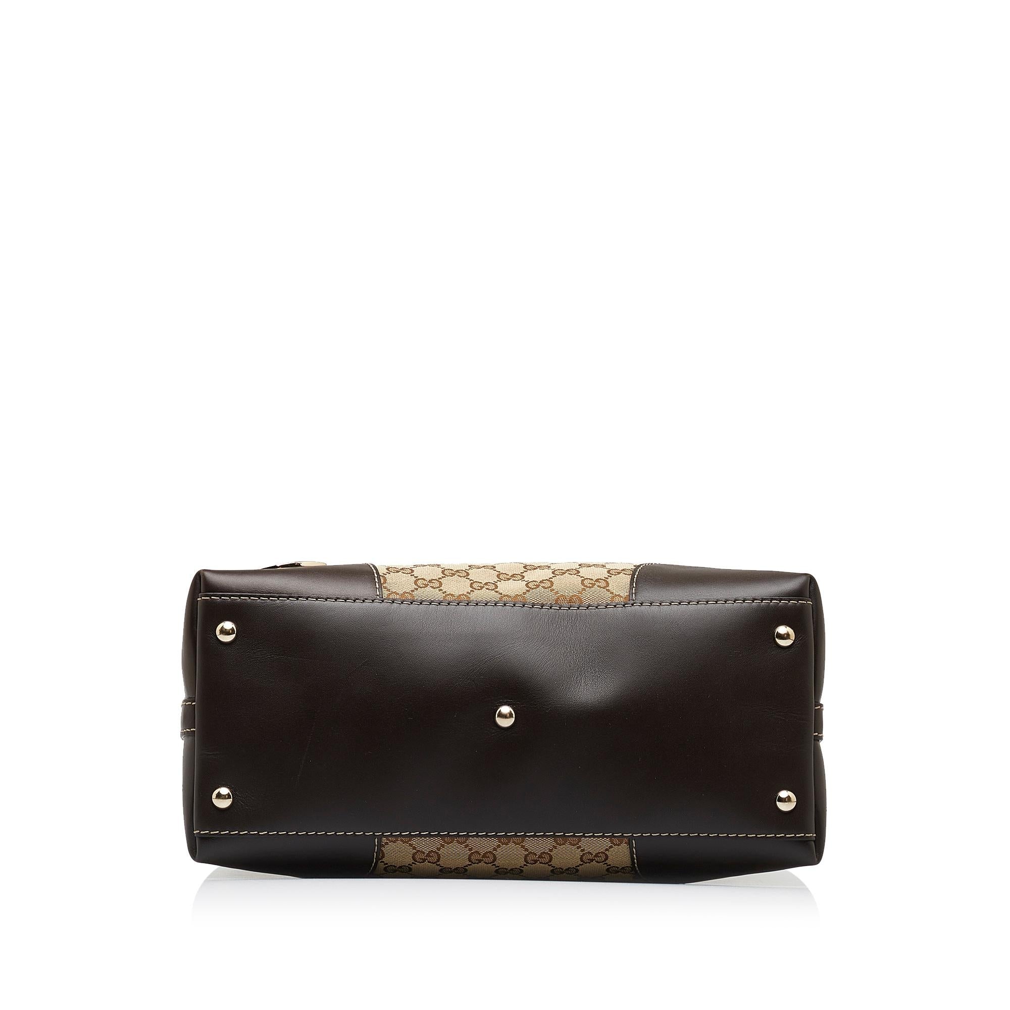 Gucci GG Canvas Lovely Shoulder Bag (SHG-MWKW8J)