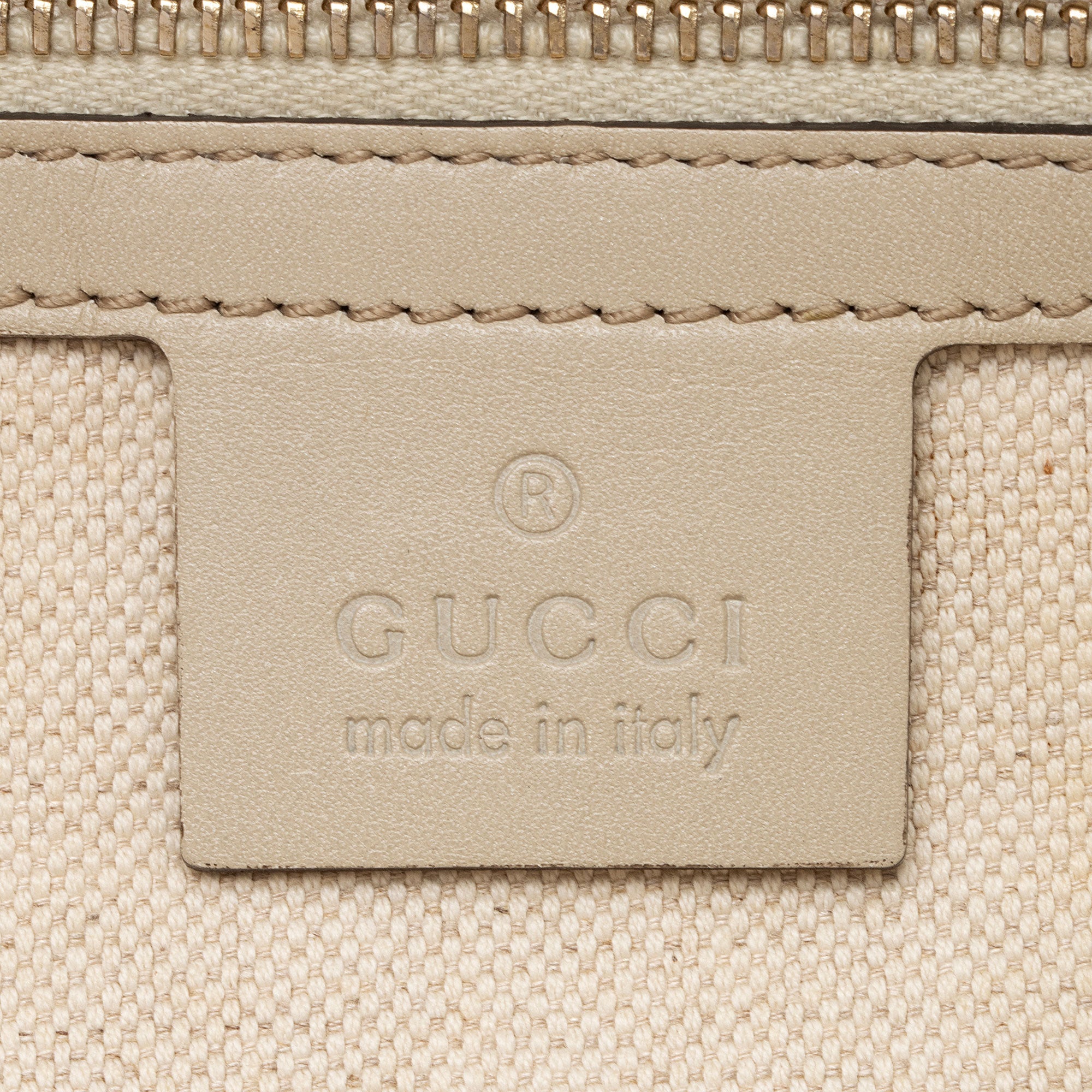 Gucci GG Canvas Mayfair Medium Tote (SHF-SoVfXo)