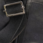 Gucci GG Canvas Messenger Bag (SHG-32770)