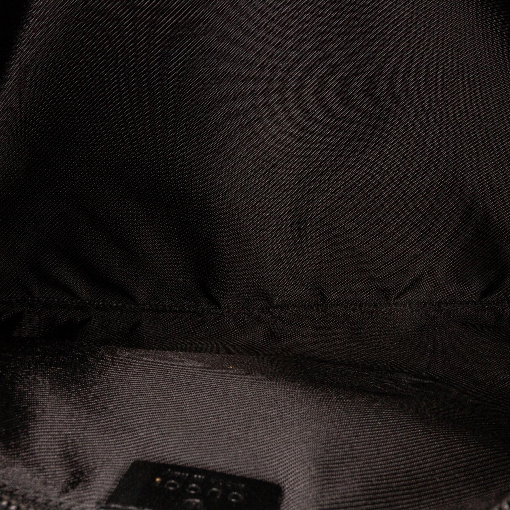 Gucci GG Canvas Messenger Bag (SHG-32770)