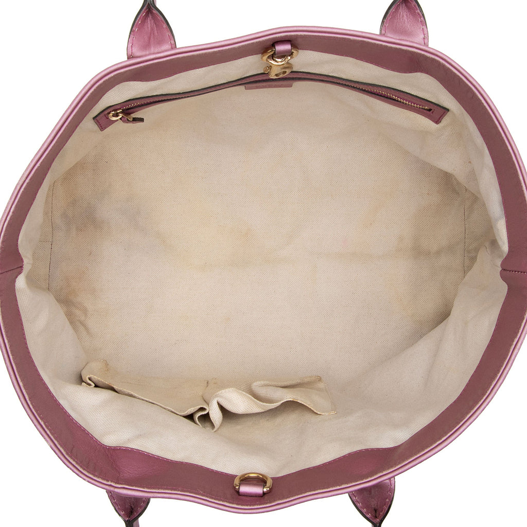 Gucci GG Canvas Metallic Leather Heart Bit Charm Medium Tote (SHF-5MJYxM)