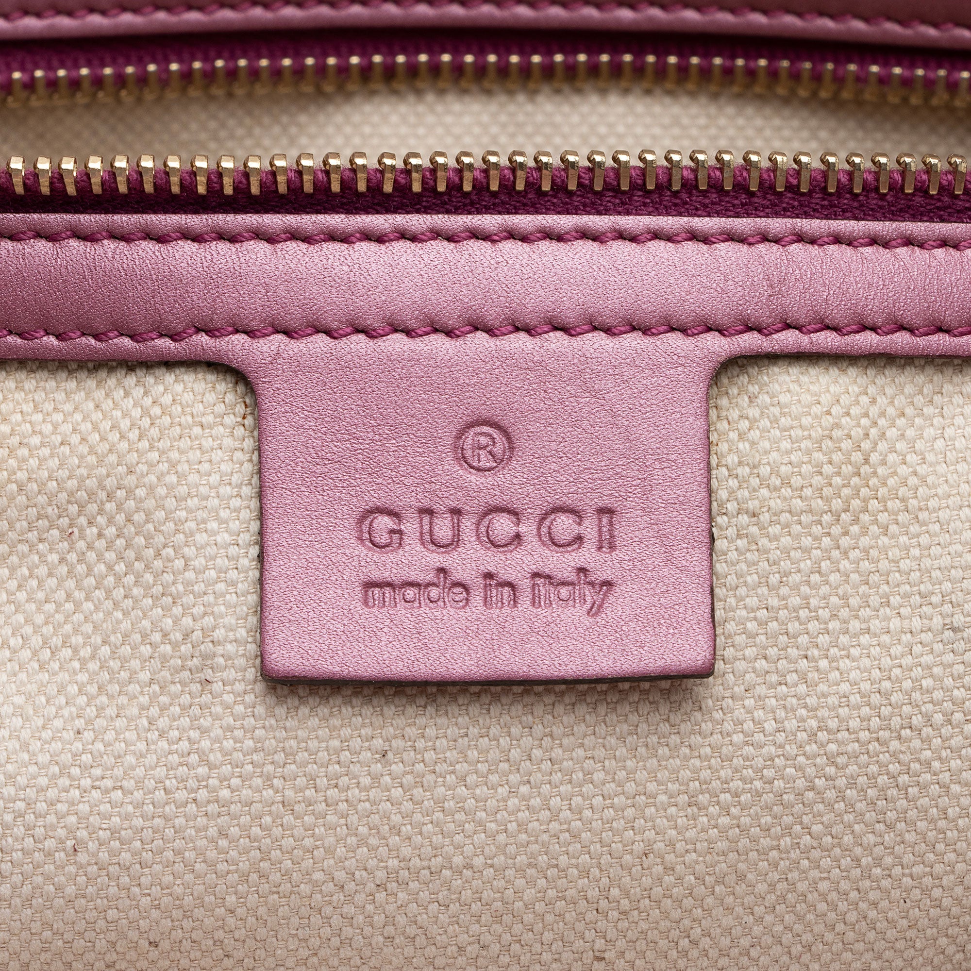 Gucci GG Canvas Metallic Leather Heart Bit Charm Medium Tote (SHF-5MJYxM)