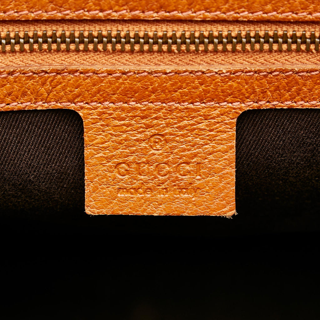 Gucci GG Canvas Nailhead Handbag (SHG-33017)