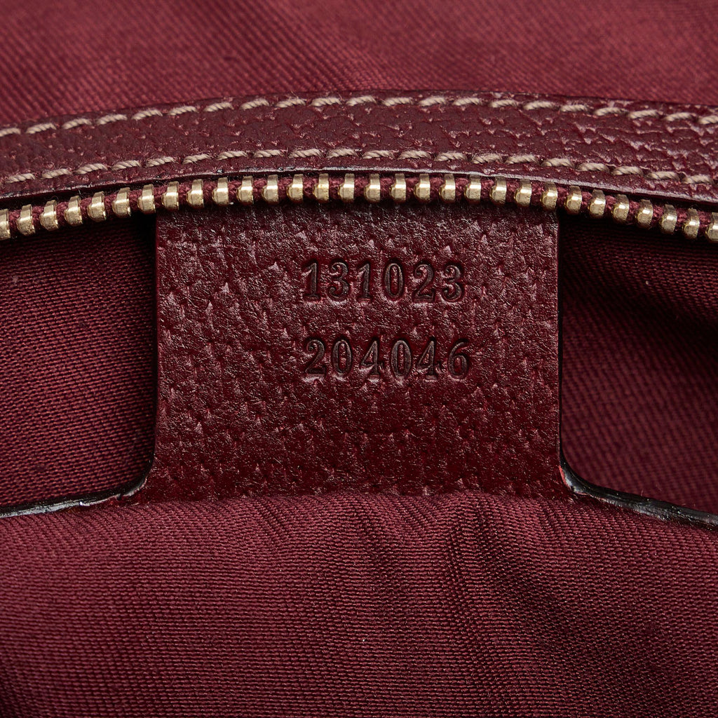 Gucci GG Canvas Nailhead Handbag (SHG-CKf7Dk)