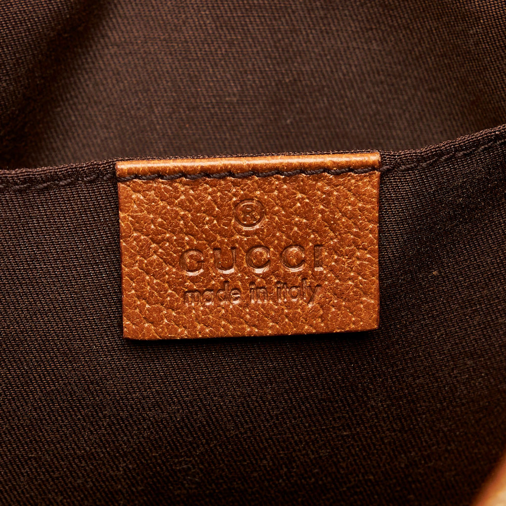 Gucci GG Canvas Nailhead Jackie Bardot (SHG-6ihMuF)