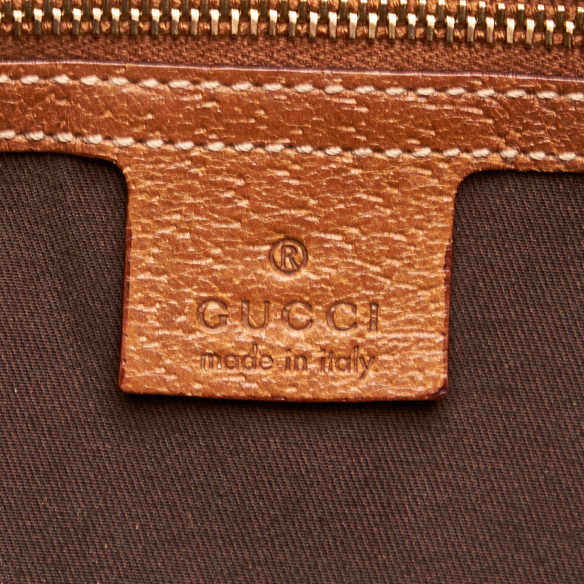 Gucci GG Canvas Nailhead Jackie Shoulder Bag (SHG-33693)