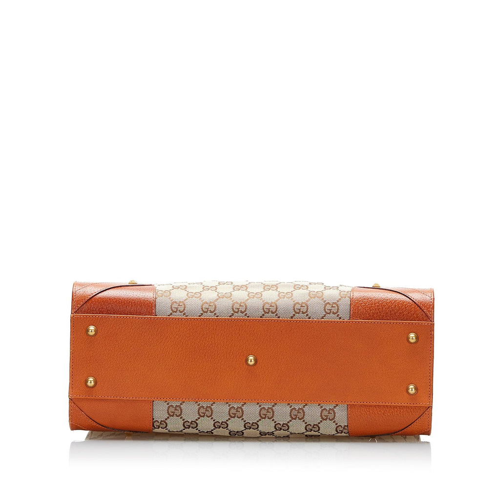 Gucci GG Canvas Nailhead Tote (SHG-ThiuAq)