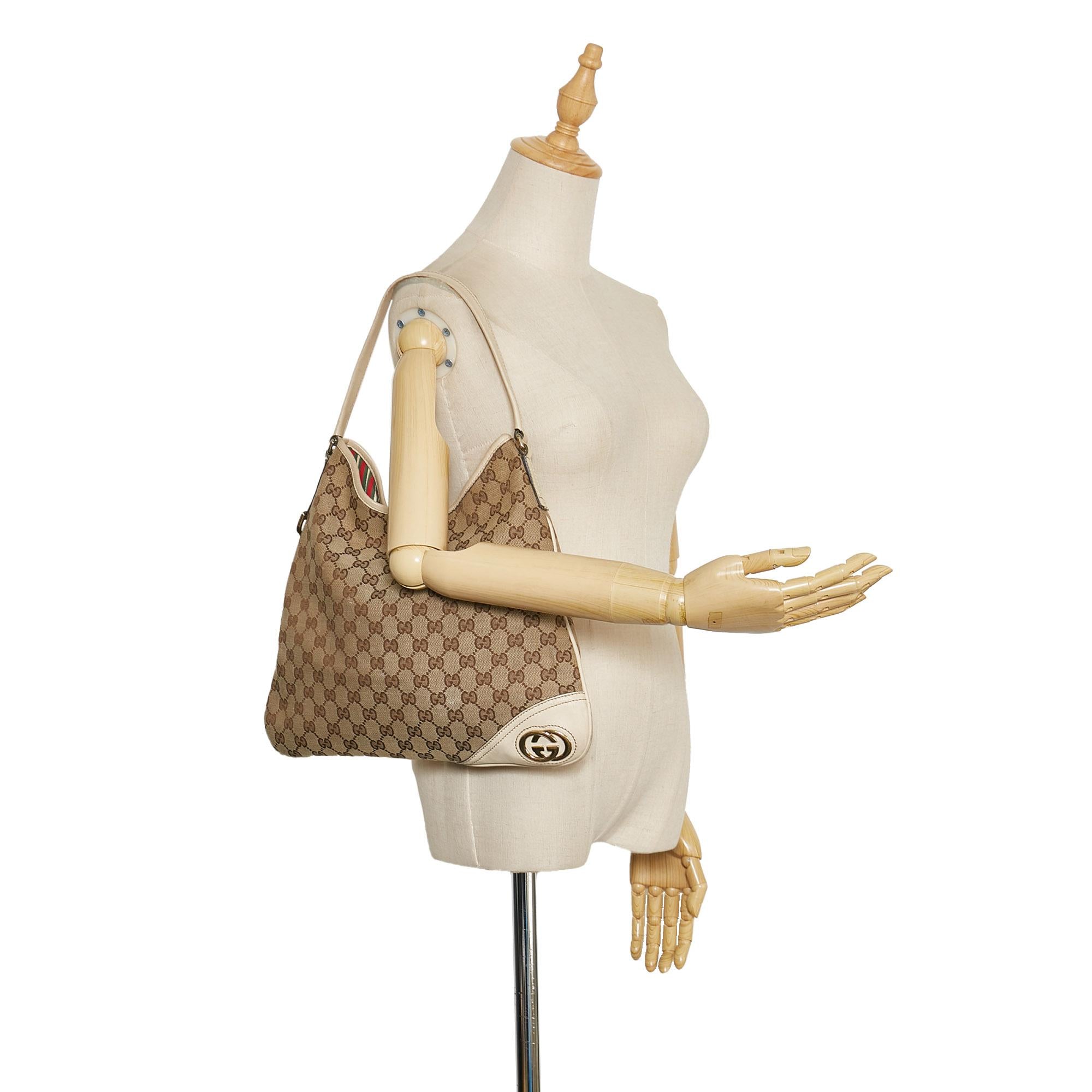 Gucci GG Canvas New Britt Shoulder Bag (SHG-35620)
