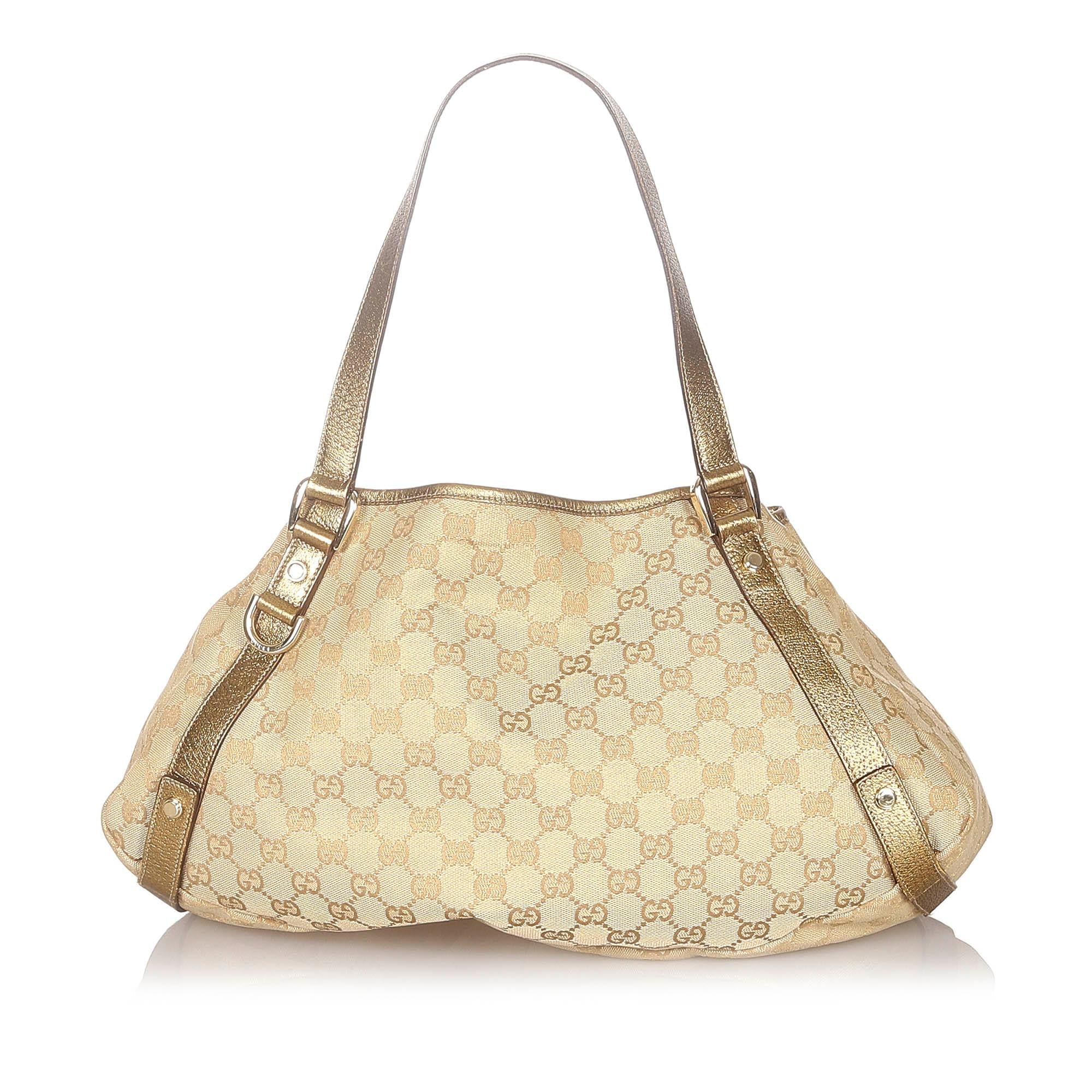 Gucci GG Canvas Pelham Shoulder Bag (SHG-20795)