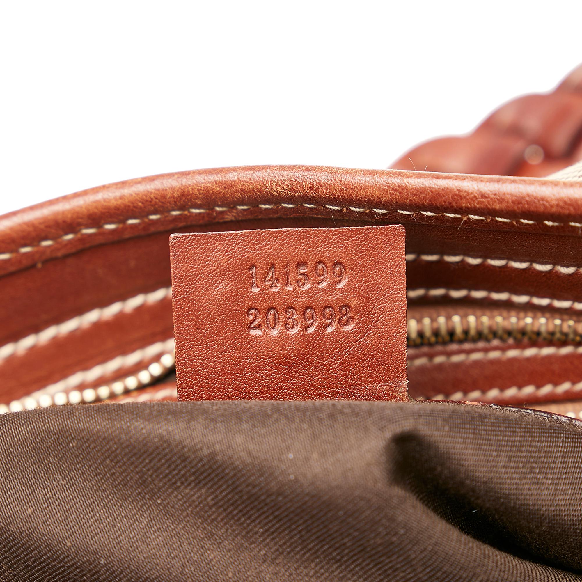Gucci GG Canvas Pelham Shoulder Bag (SHG-28303)