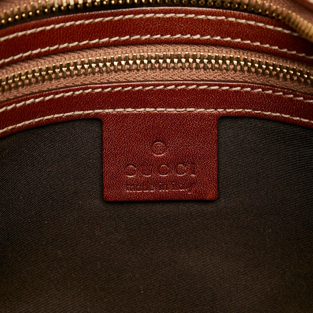 Gucci GG Canvas Pelham Shoulder Bag (SHG-28303)