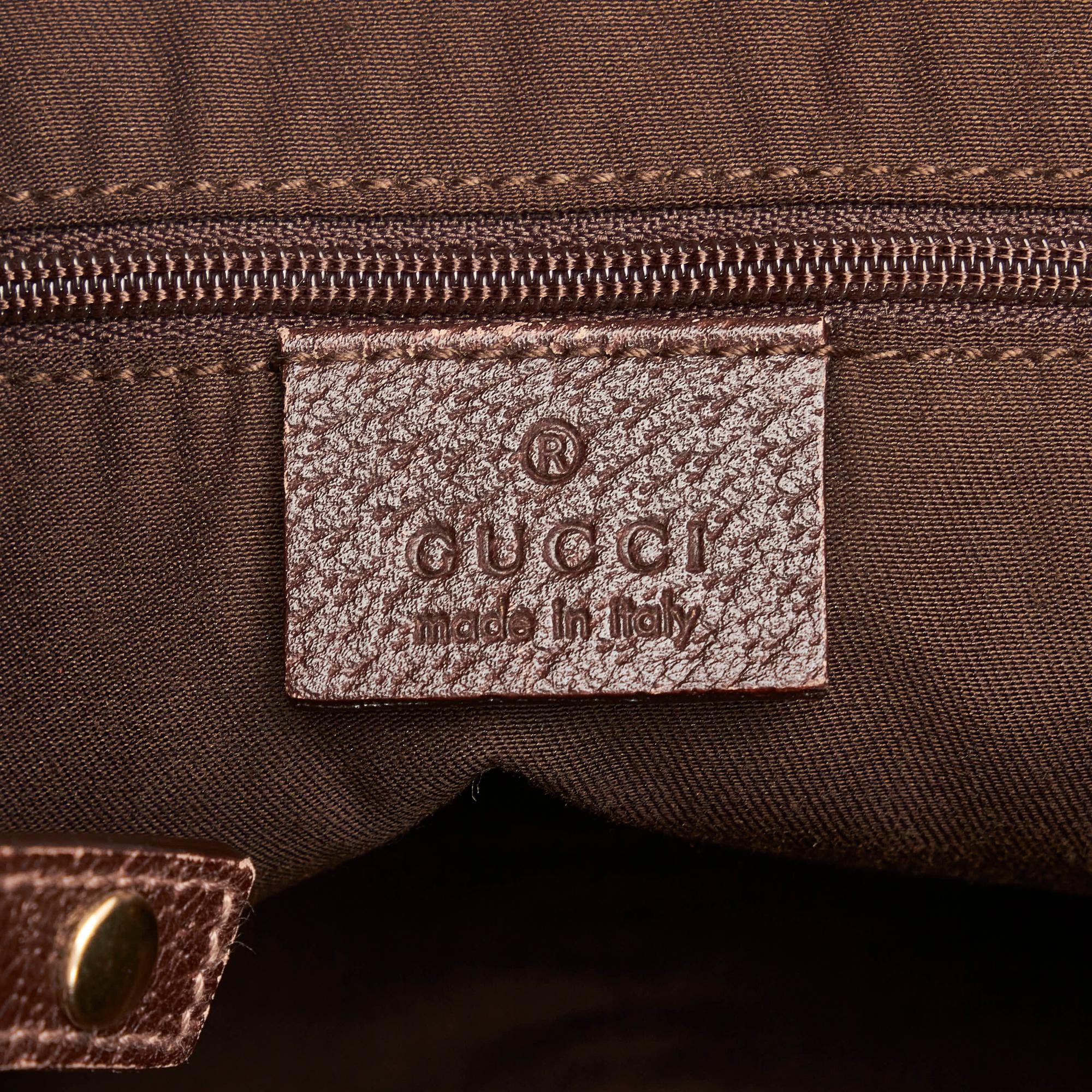 Gucci GG Canvas Pelham Shoulder Bag (SHG-30957)