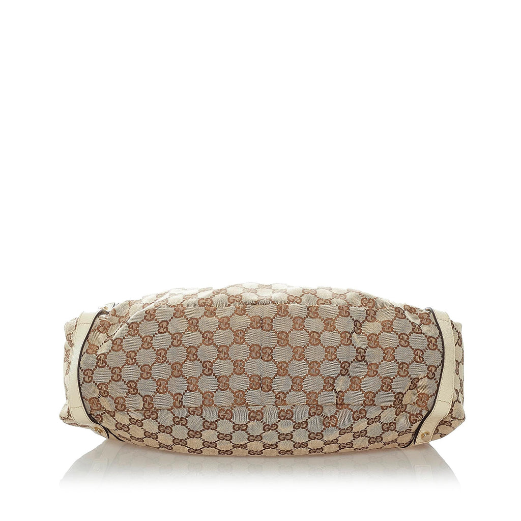 Gucci GG Canvas Pelham Shoulder Bag (SHG-30963)