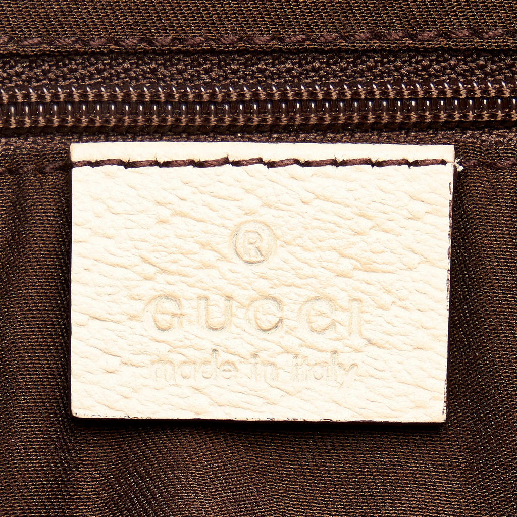 Gucci GG Canvas Pelham Shoulder Bag (SHG-30963)